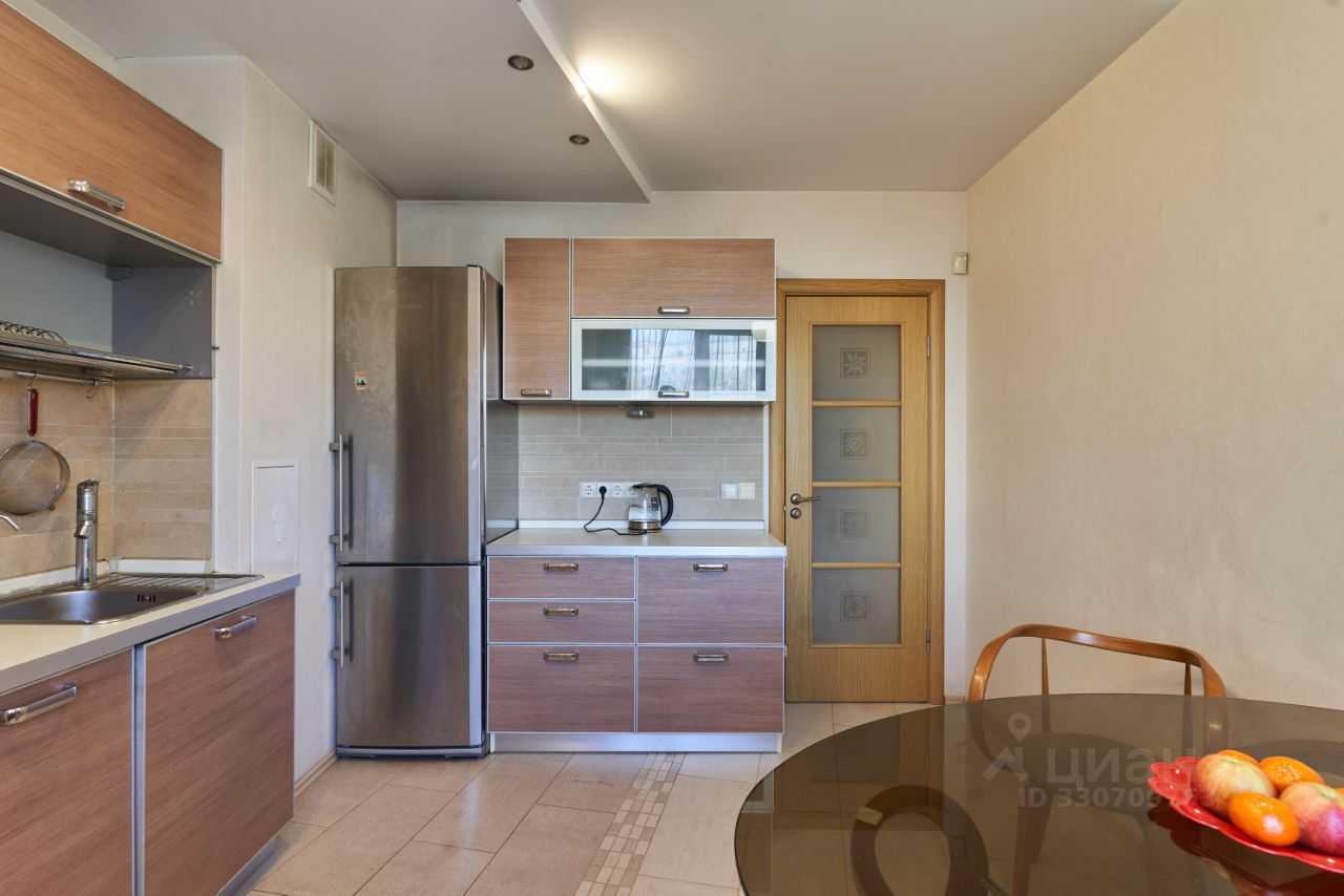 2-комнатная квартира, 68 м² — фотография 2
