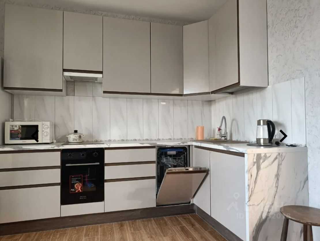 1-комнатная квартира, 42 м² — фотография 2