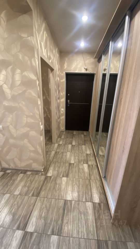2-комнатная квартира, 72 м² — фотография 3