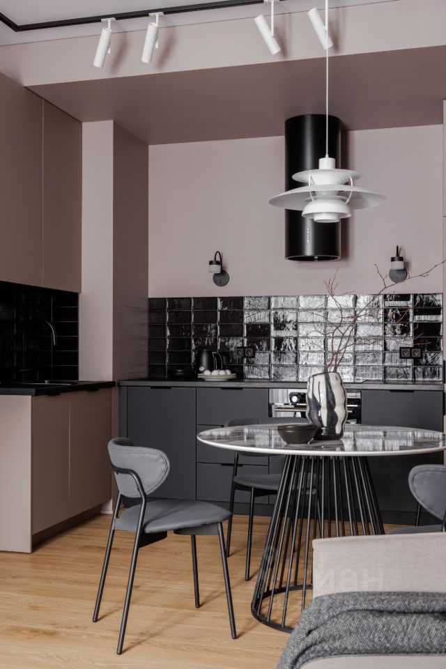 1-комнатная квартира, 49,5 м² — фотография 2