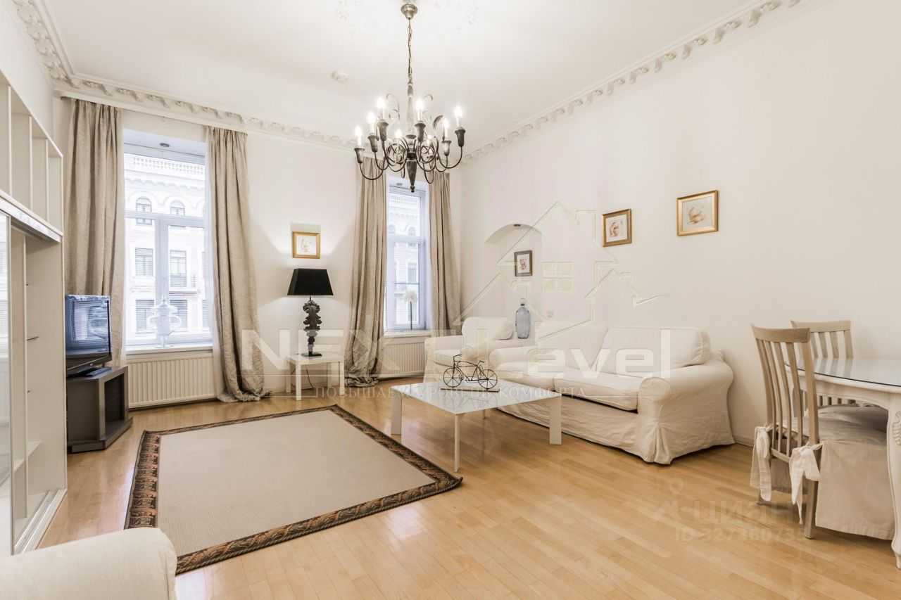 3-комнатная квартира, 107 м²