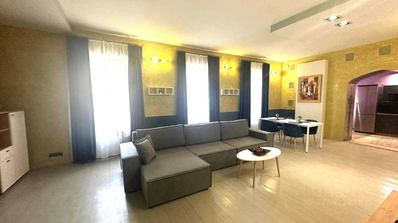2-комнатная квартира, 82,4 м²