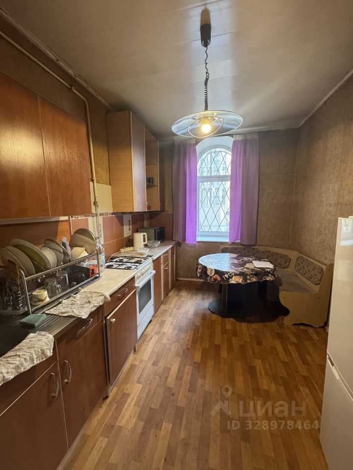 2-комнатная квартира, 70 м² — фотография 2