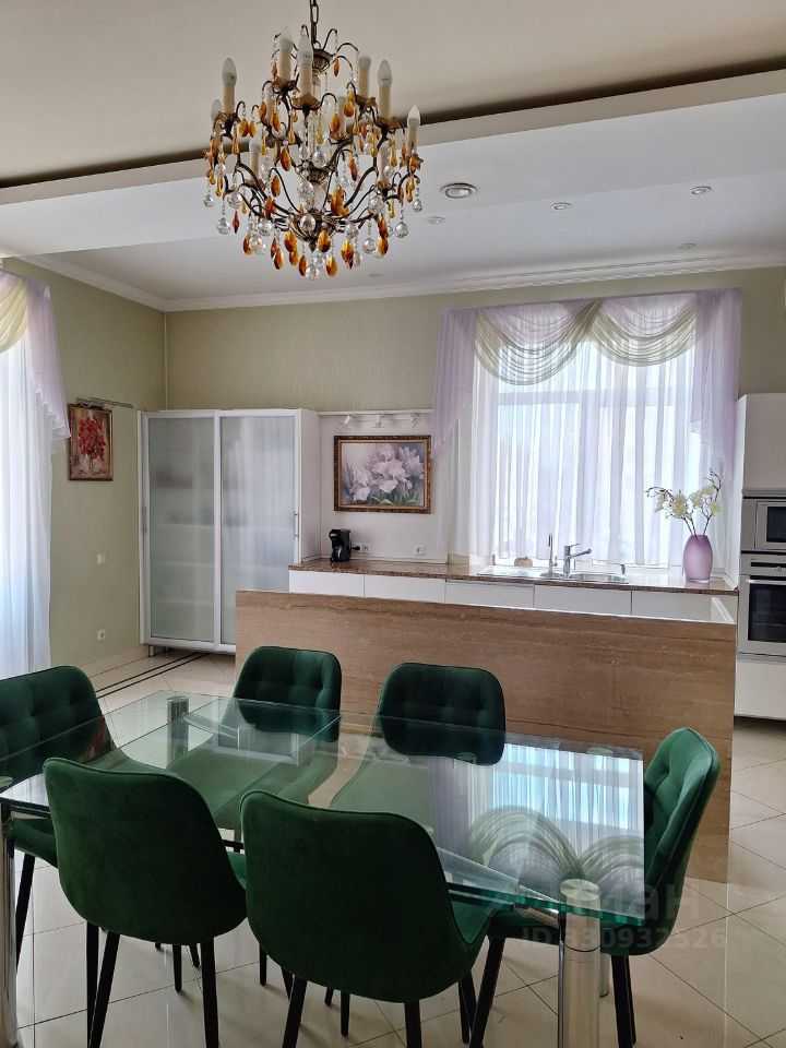 3-комнатная квартира, 106 м² — фотография 3