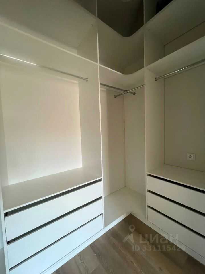 2-комнатная квартира, 68,4 м² — фотография 3