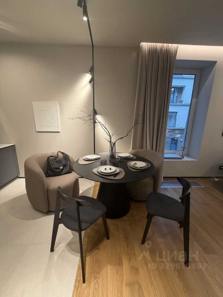 1-комнатная квартира, 49,6 м² — фотография 2