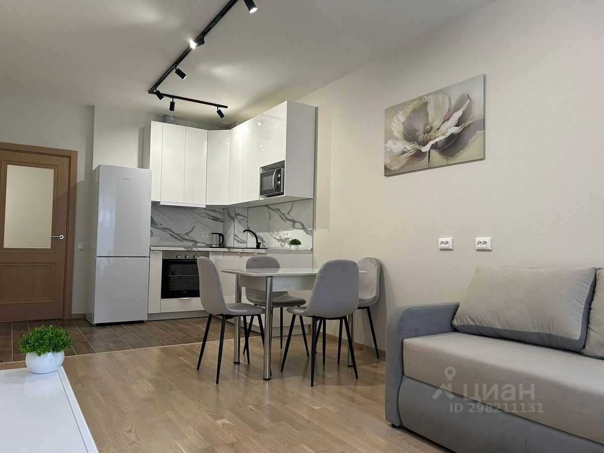 2-комнатная квартира, 73 м² — фотография 3