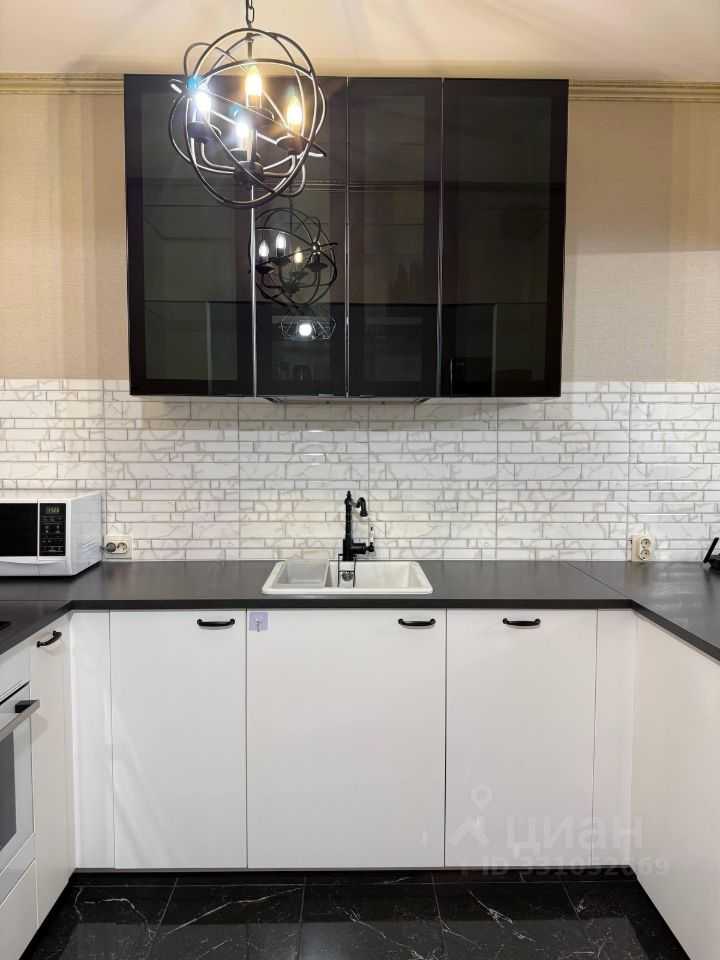 1-комнатная квартира, 57,7 м² — фотография 2