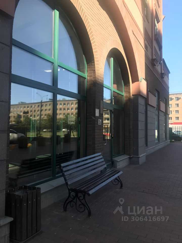 2-комнатная квартира, 66,4 м² — фотография 2