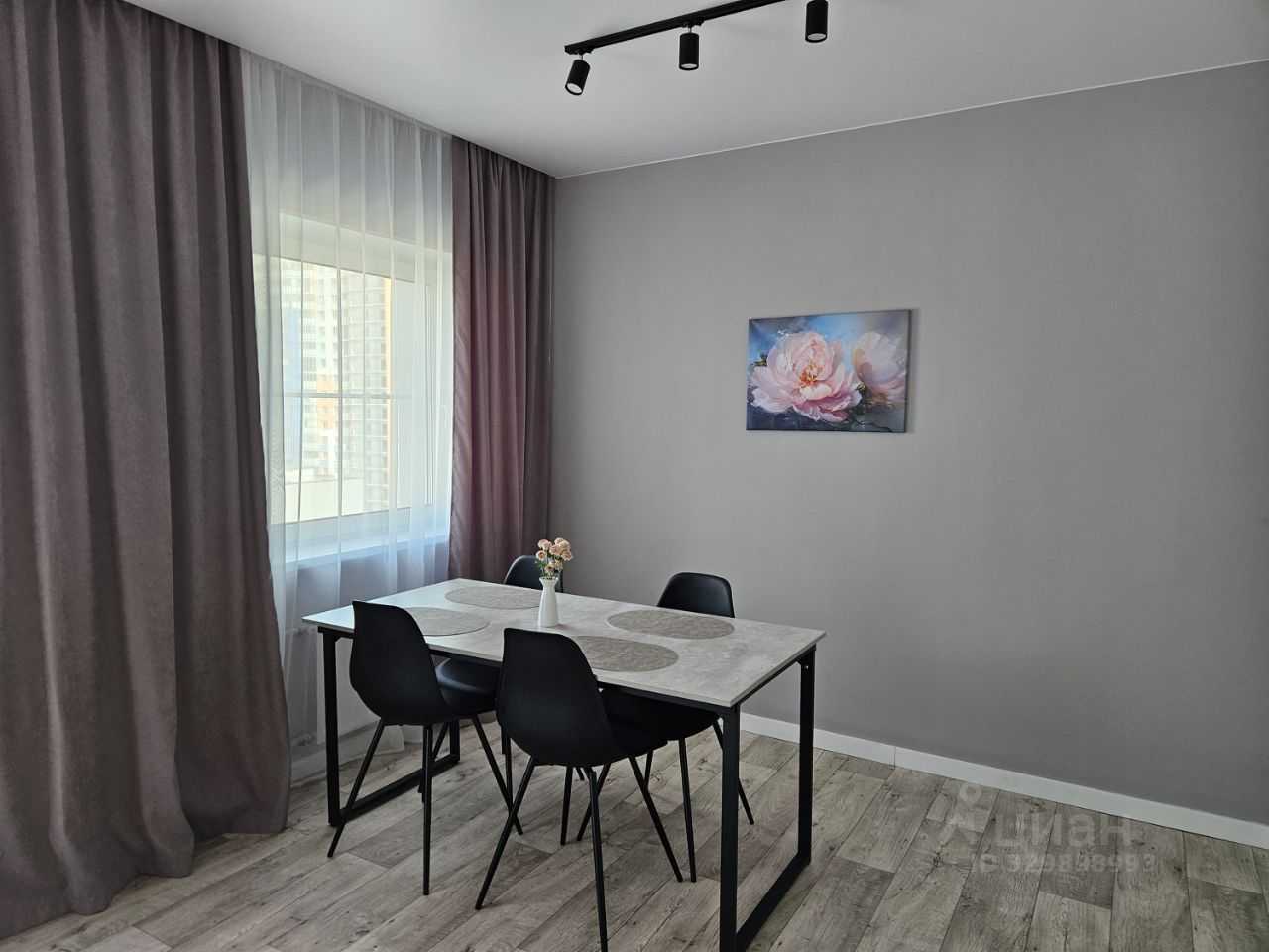 3-комнатная квартира, 82 м² — фотография 2
