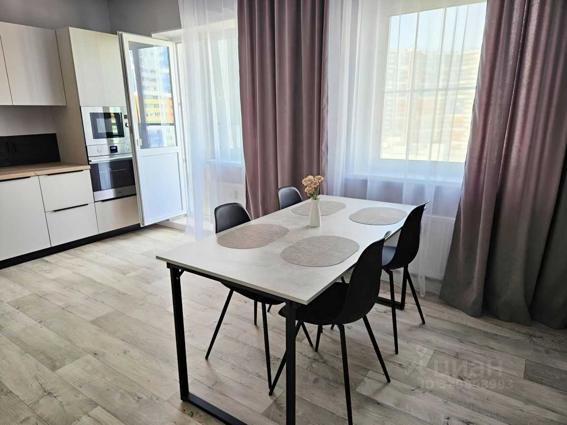 3-комнатная квартира, 82 м² — фотография 3
