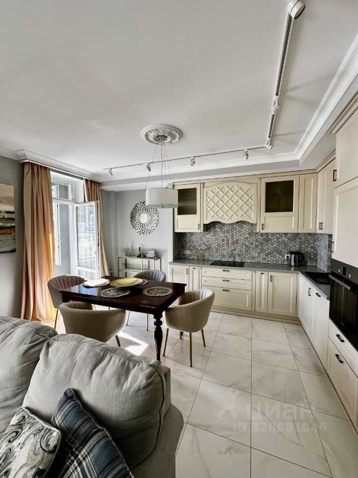 3-комнатная квартира, 114 м² — фотография 2