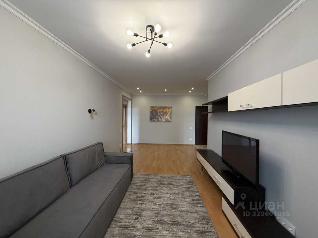 2-комнатная квартира, 70 м² — фотография 3