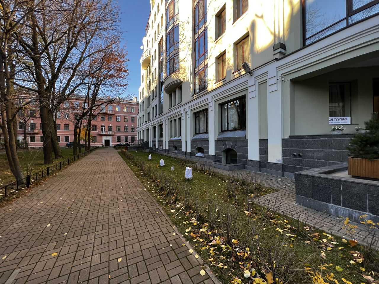 1-комнатная квартира, 46 м² — фотография 2