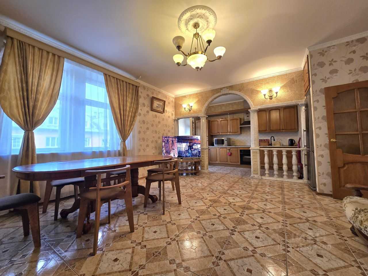 4-комнатная квартира, 147,6 м² — фотография 2