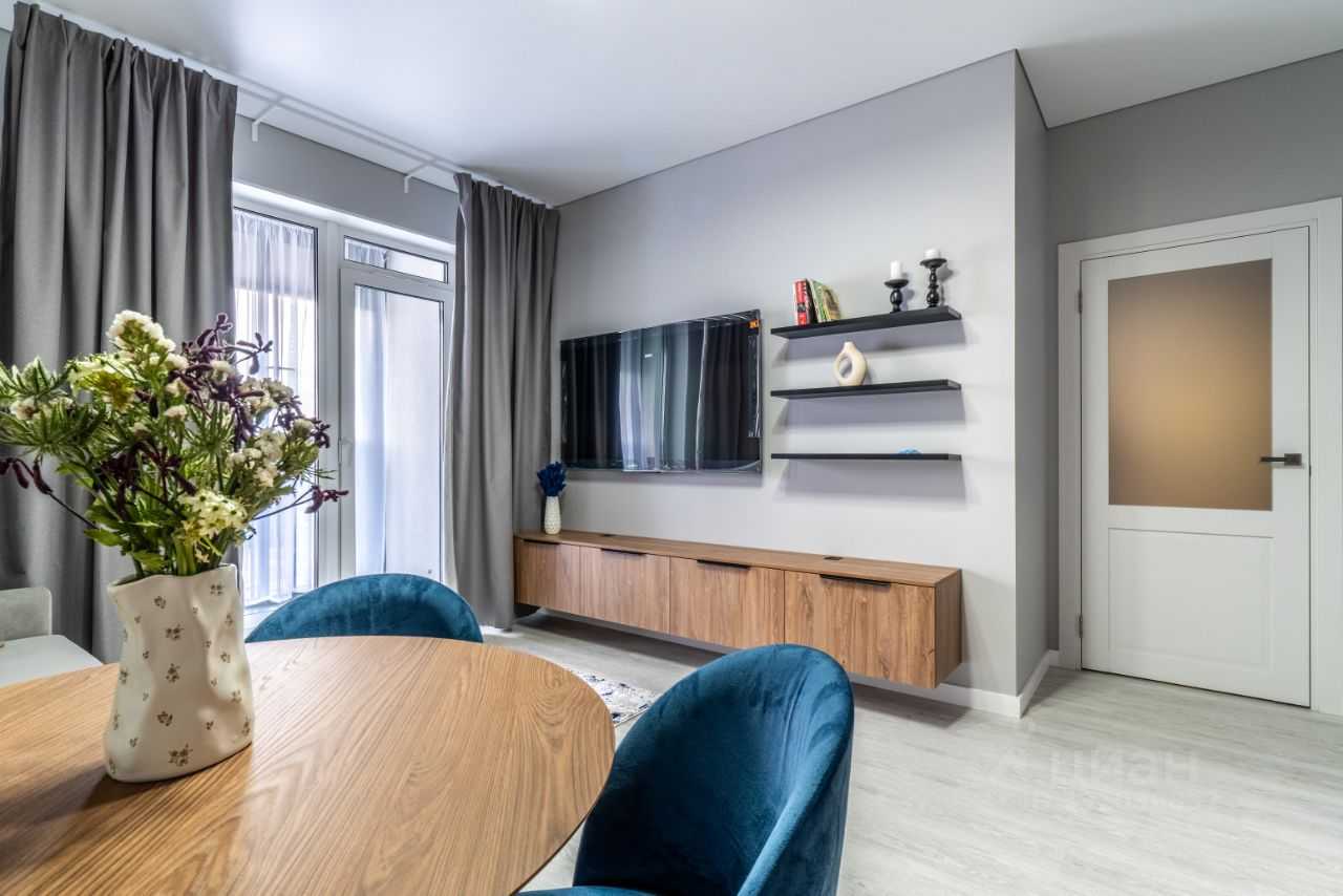 2-комнатная квартира, 55 м² — фотография 3