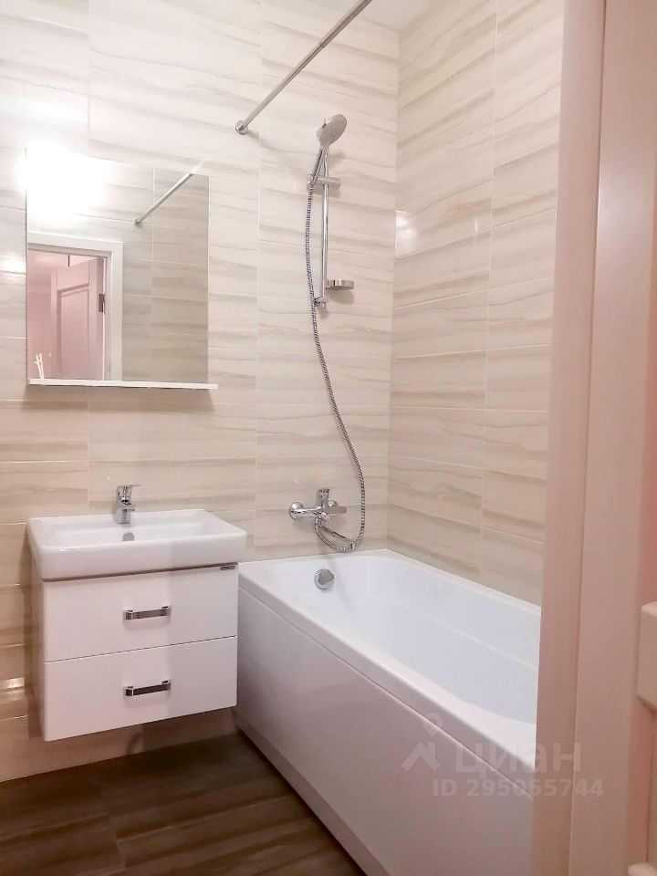 1-комнатная квартира, 42 м²