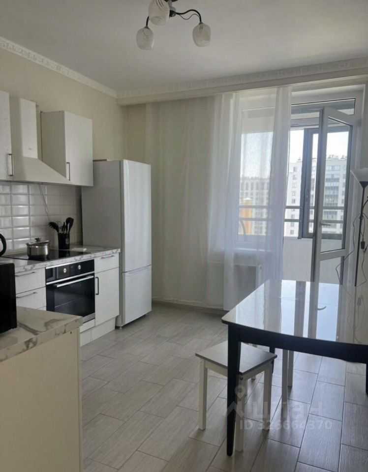1-комнатная квартира, 37 м² — фотография 2