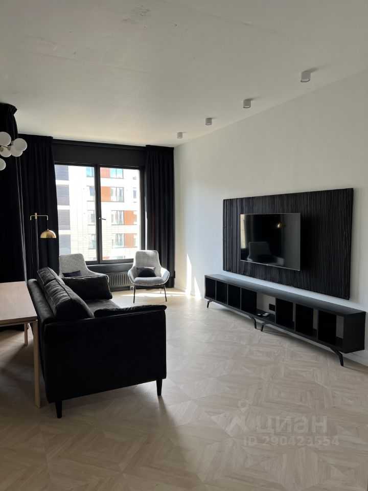 2-комнатная квартира, 67,6 м² — фотография 2