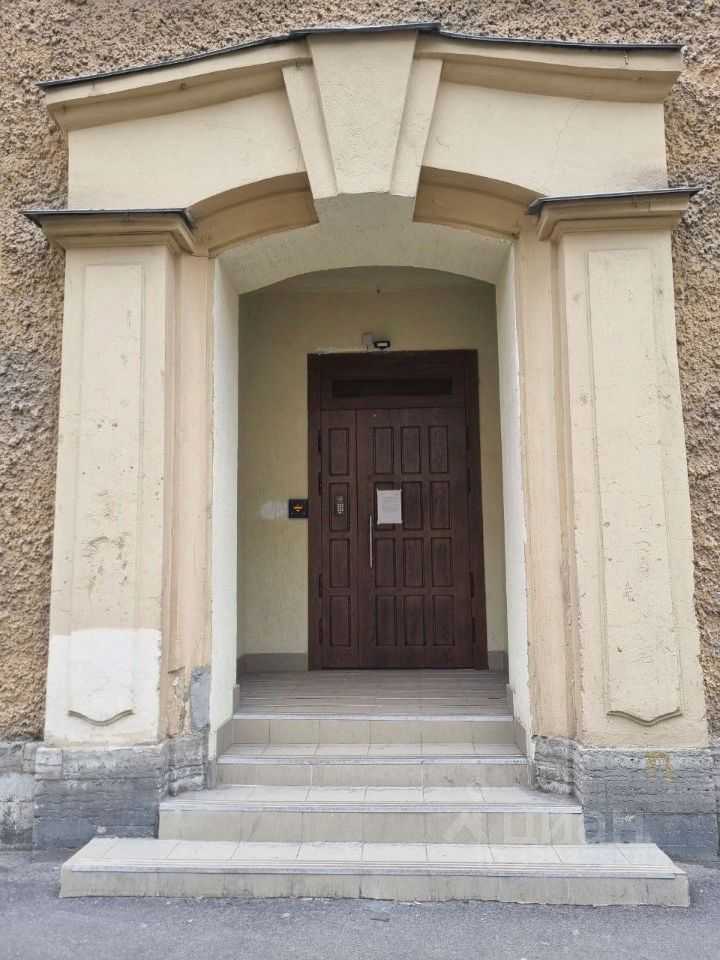 3-комнатная квартира, 110 м² — фотография 2