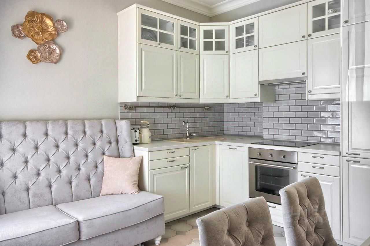 1-комнатная квартира, 52 м² — фотография 2