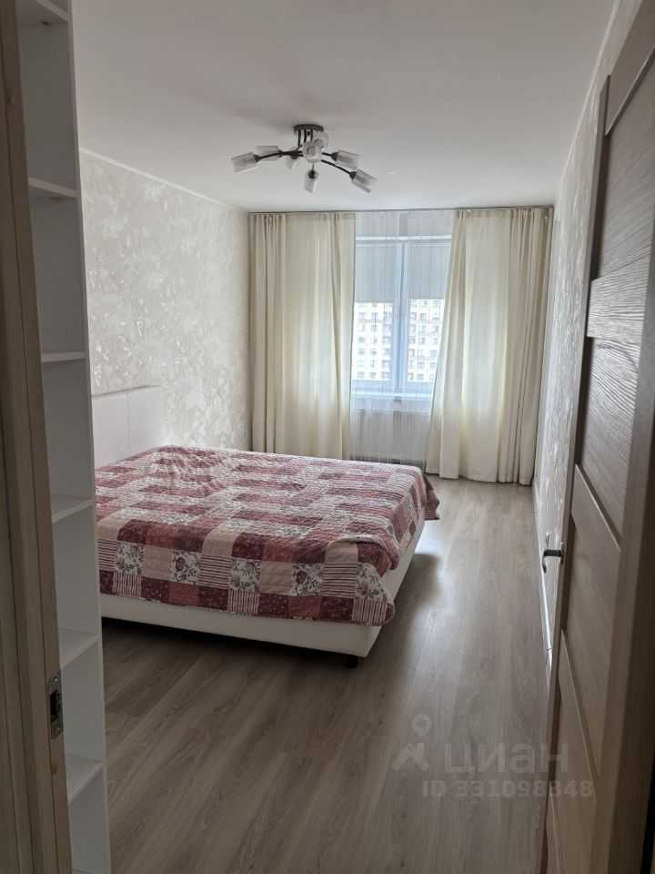 2-комнатная квартира, 68 м² — фотография 3