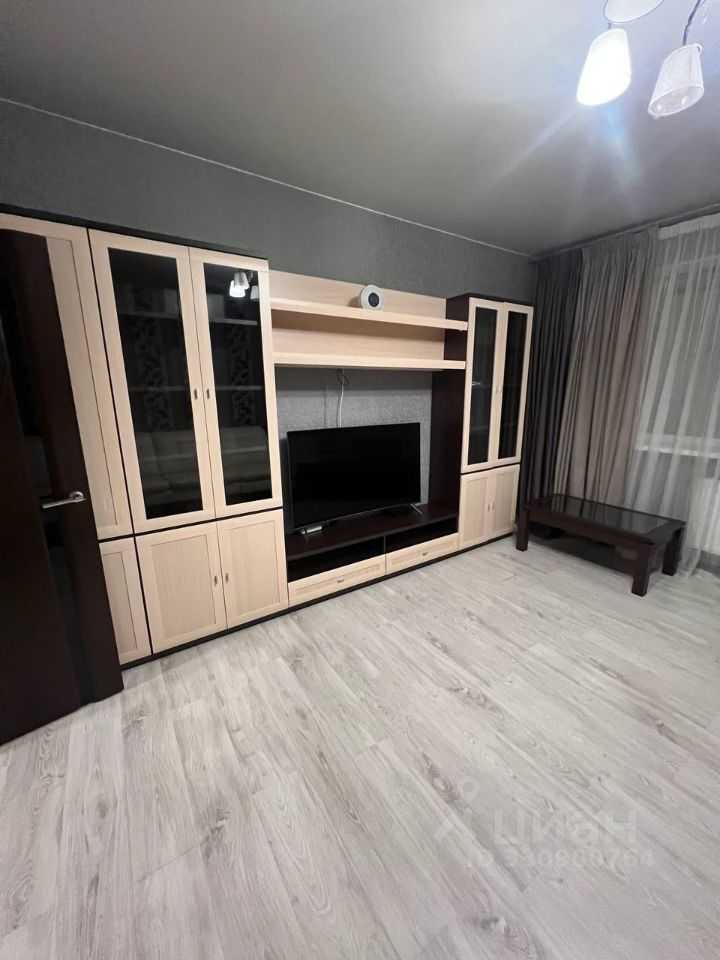 2-комнатная квартира, 65 м² — фотография 3