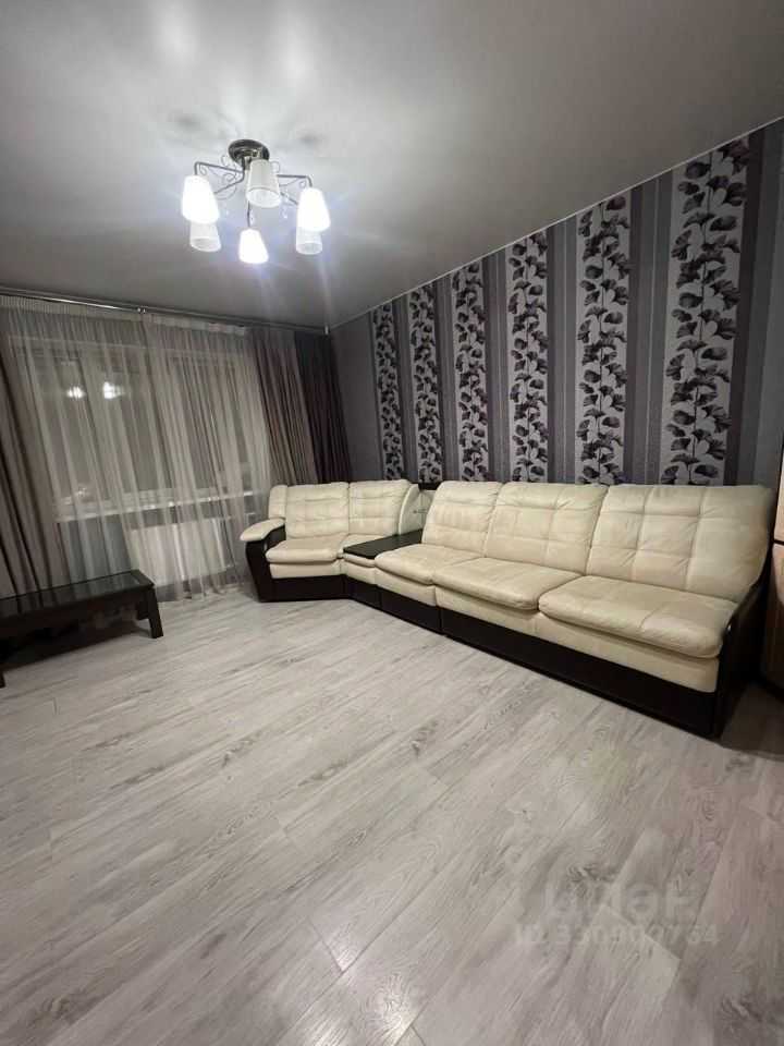 2-комнатная квартира, 65 м² — фотография 2