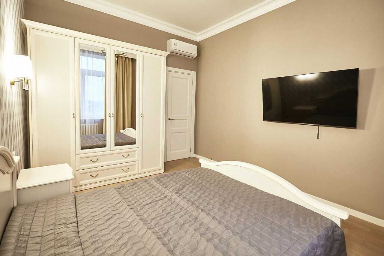 1-комнатная квартира, 53,3 м² — фотография 3