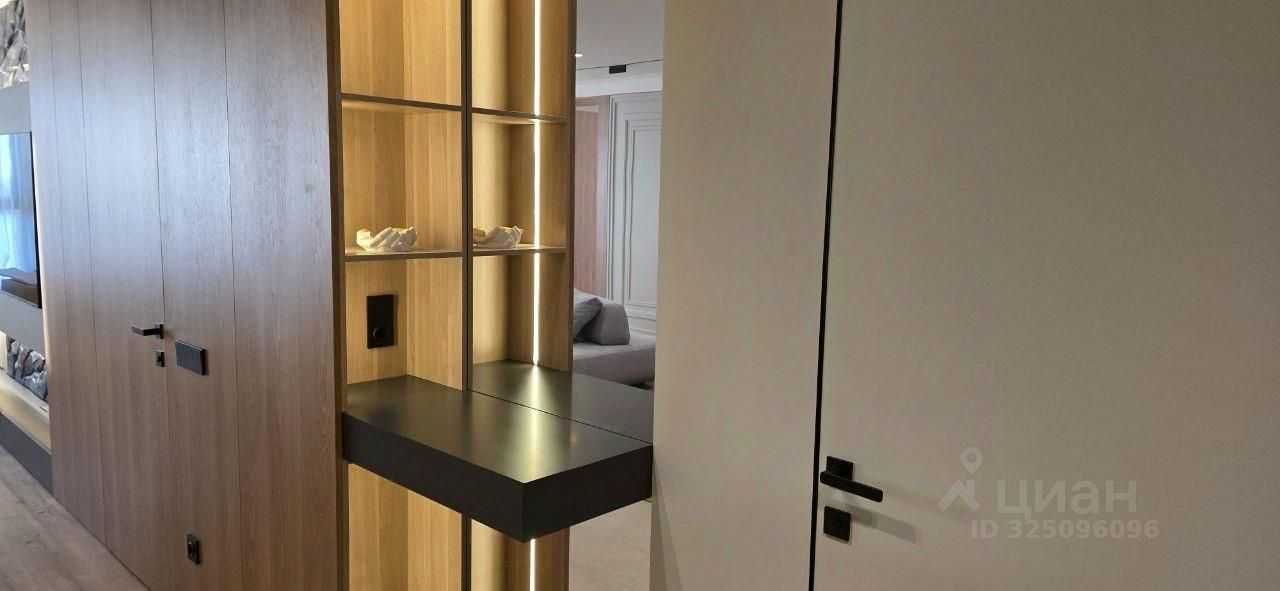 4-комнатная квартира, 169,3 м² — фотография 3
