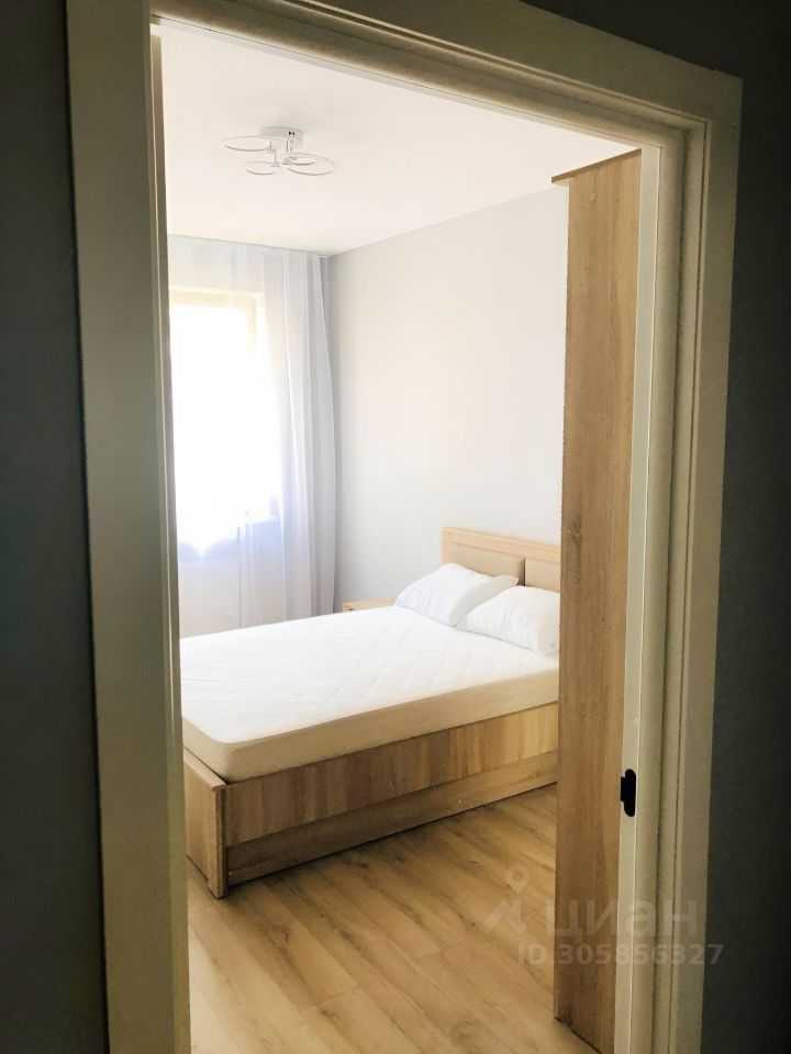 2-комнатная квартира, 63 м² — фотография 3
