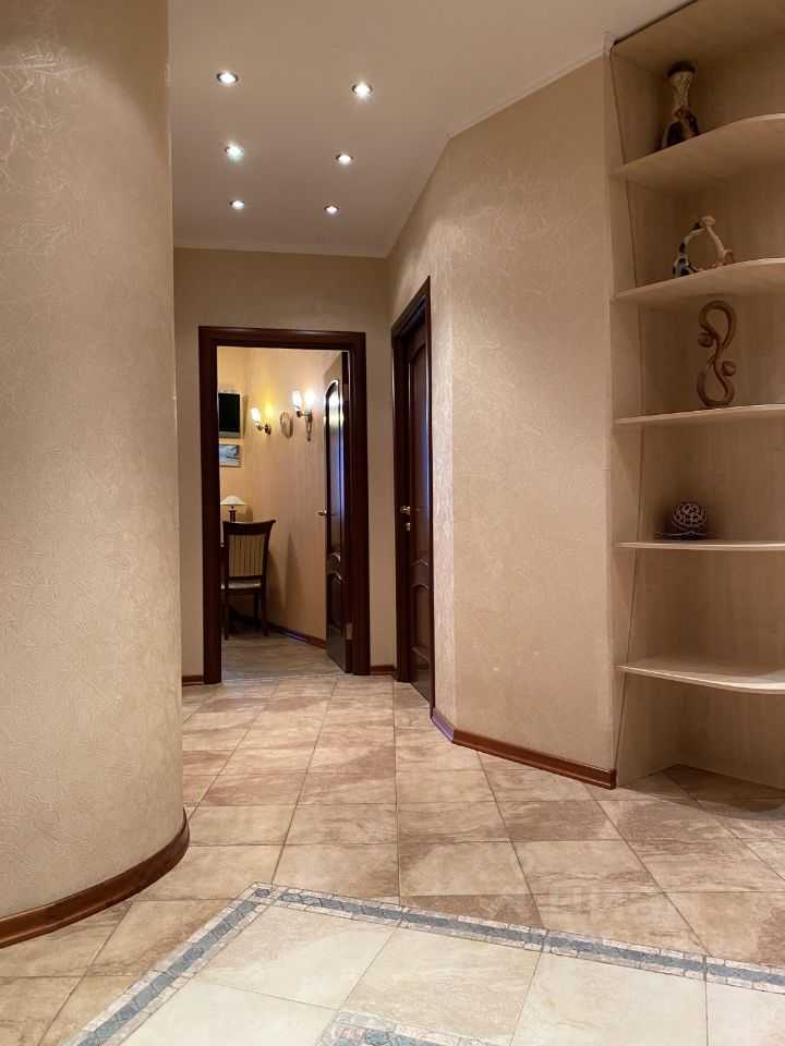 2-комнатная квартира, 76,9 м² — фотография 3