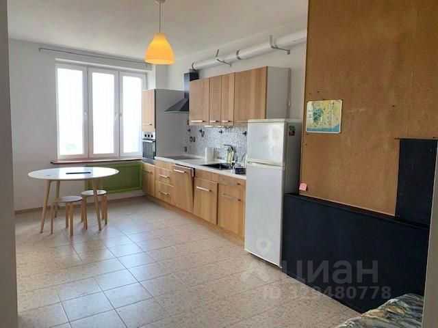 2-комнатная квартира, 70 м² — фотография 2