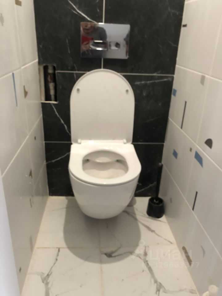 2-комнатная квартира, 60,3 м² — фотография 2