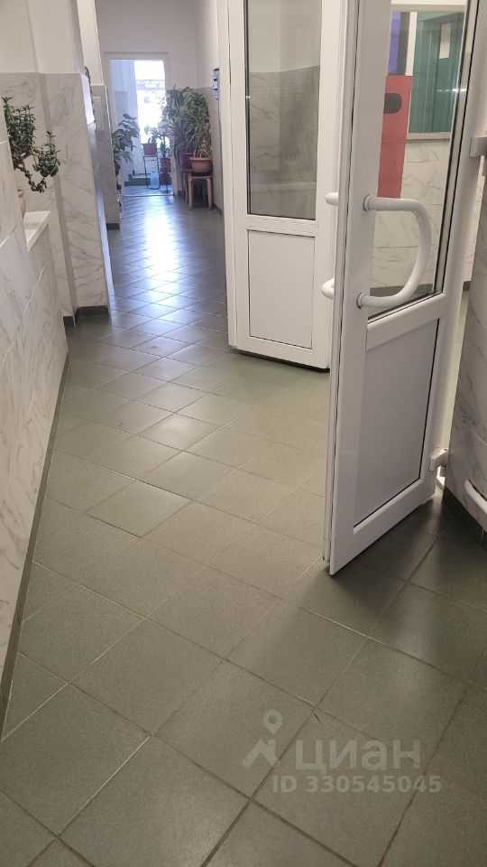 2-комнатная квартира, 84 м² — фотография 2