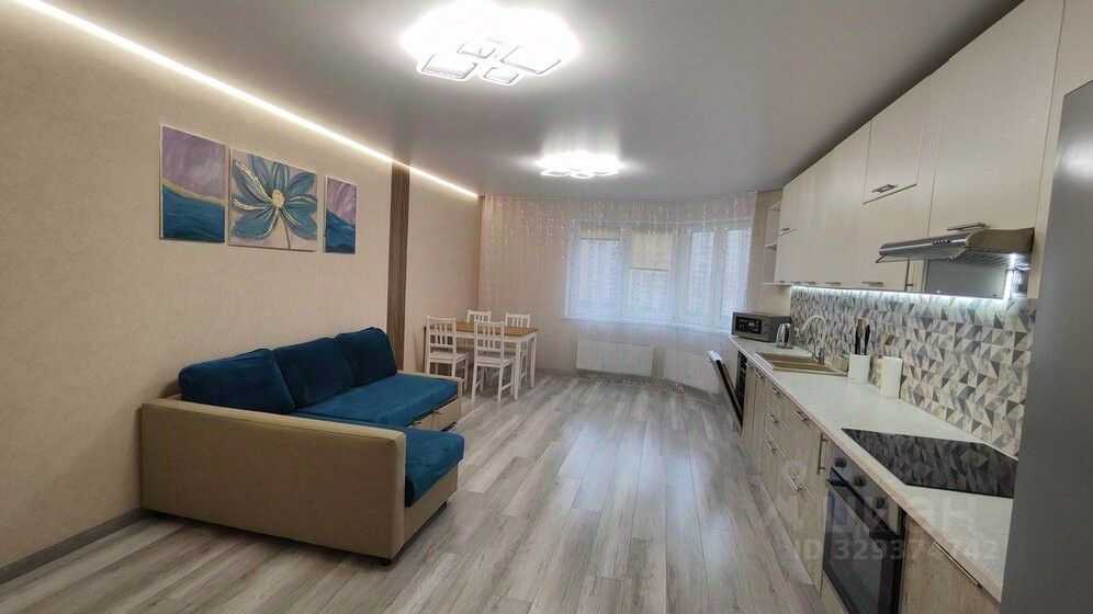 3-комнатная квартира, 72 м² — фотография 3
