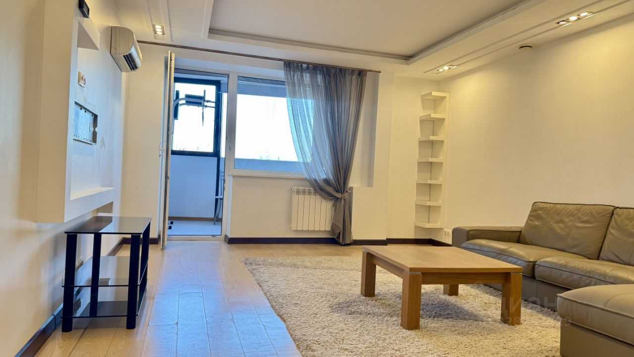 4-комнатная квартира, 112 м² — фотография 2