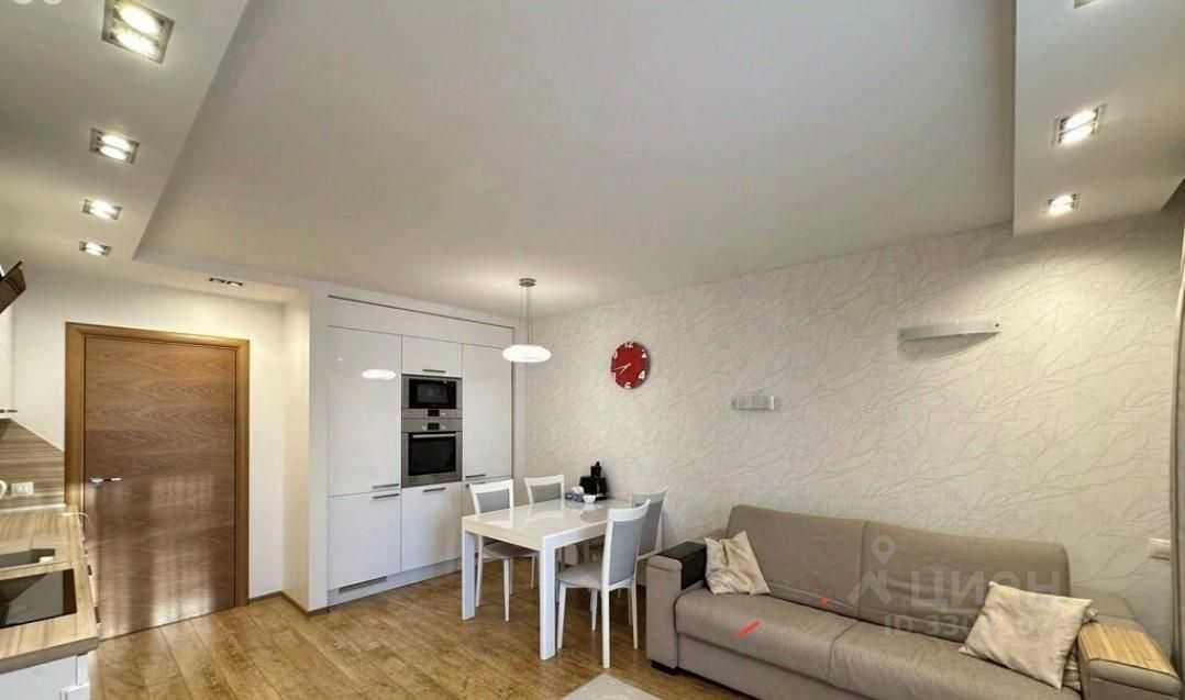 1-комнатная квартира, 46 м² — фотография 3