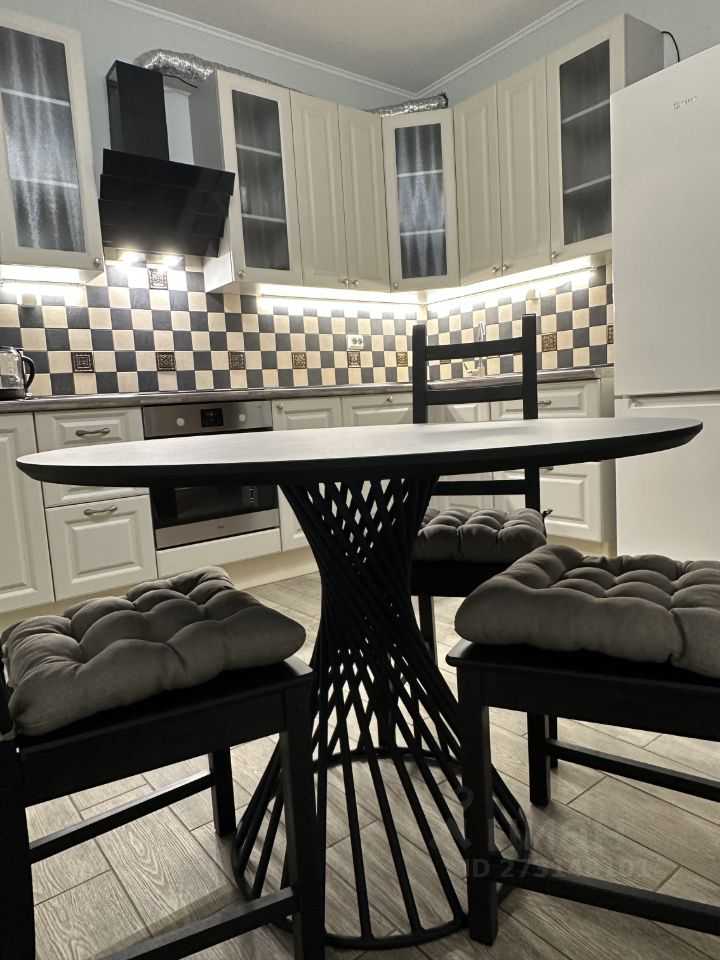 2-комнатная квартира, 60 м² — фотография 2