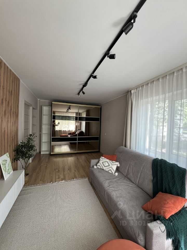 2-комнатная квартира, 42 м² — фотография 2