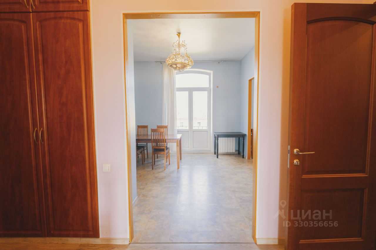 4-комнатная квартира, 107 м² — фотография 2
