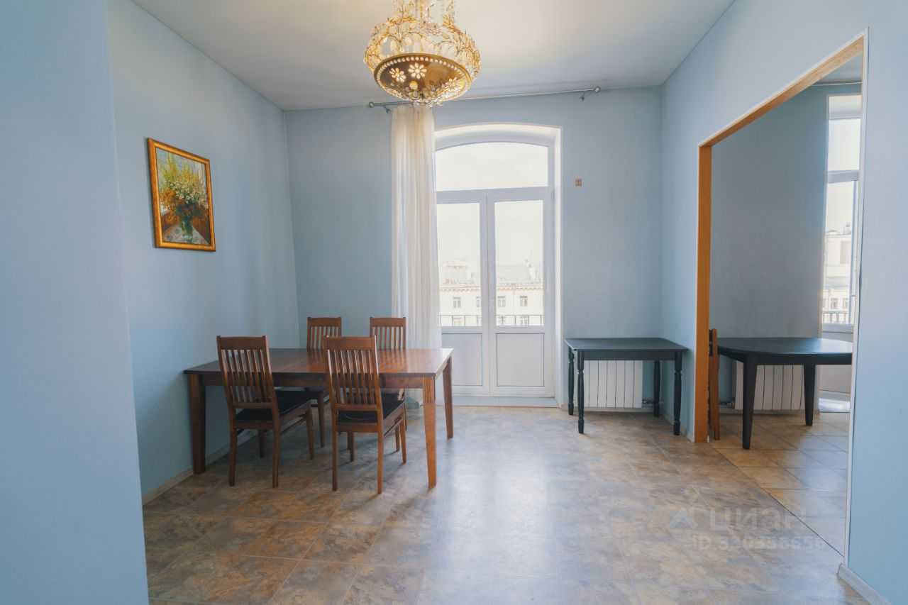 4-комнатная квартира, 107 м² — фотография 3