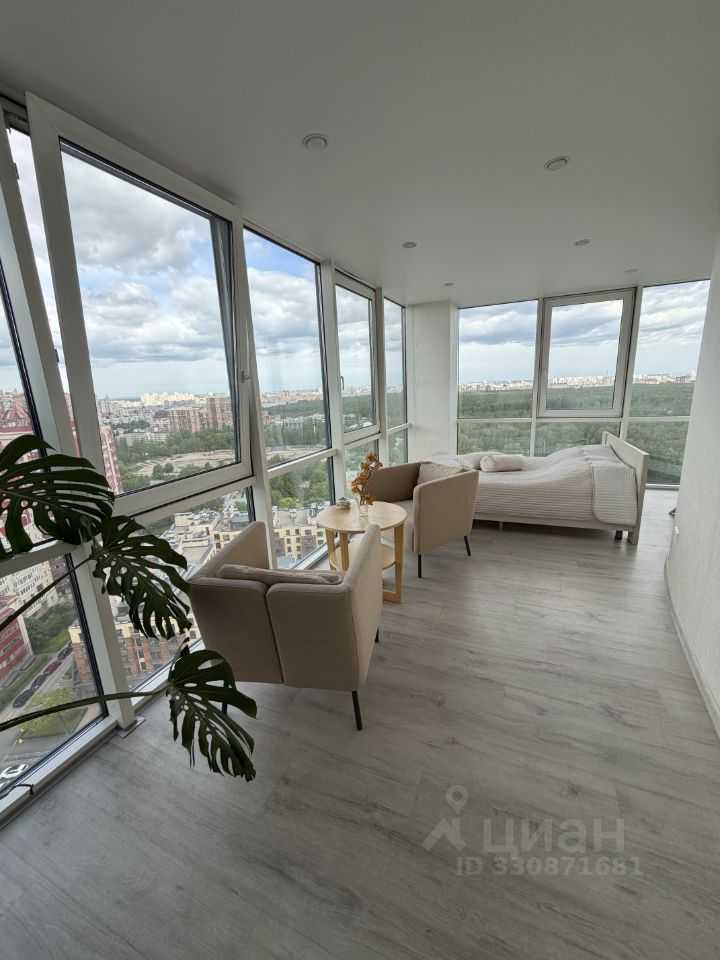 1-комнатная квартира, 64 м² — фотография 2