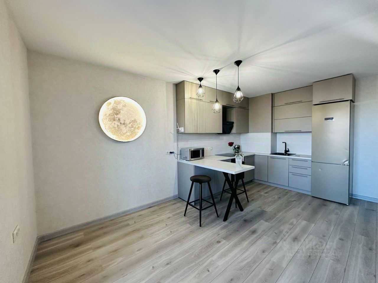 2-комнатная квартира, 58 м² — фотография 2
