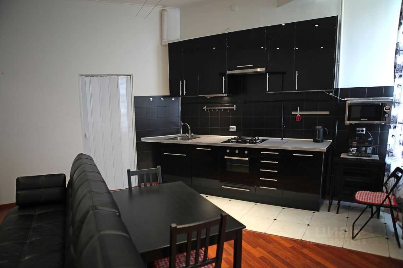 2-комнатная квартира, 65 м² — фотография 3