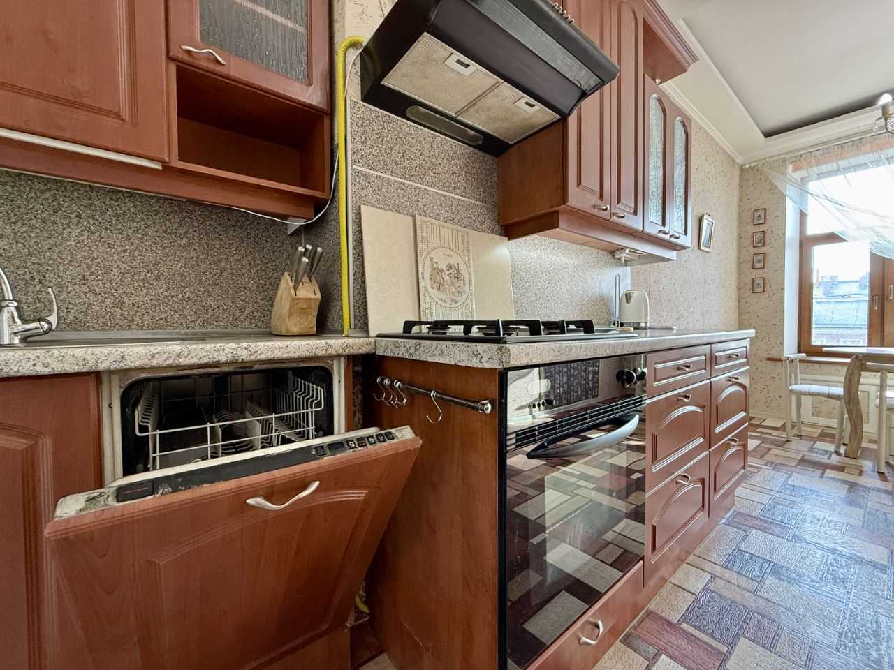 4-комнатная квартира, 83 м² — фотография 2