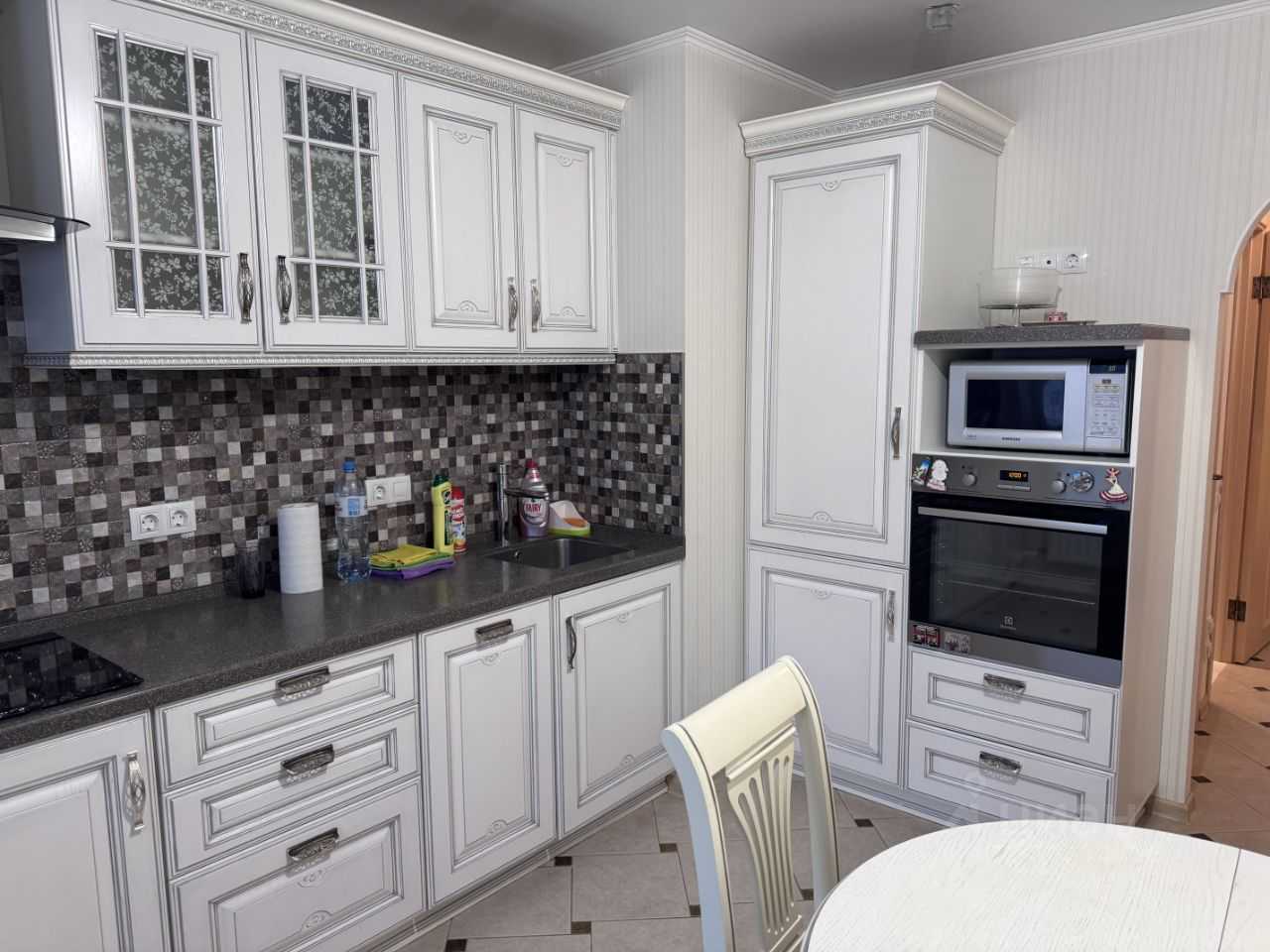 2-комнатная квартира, 55 м² — фотография 3