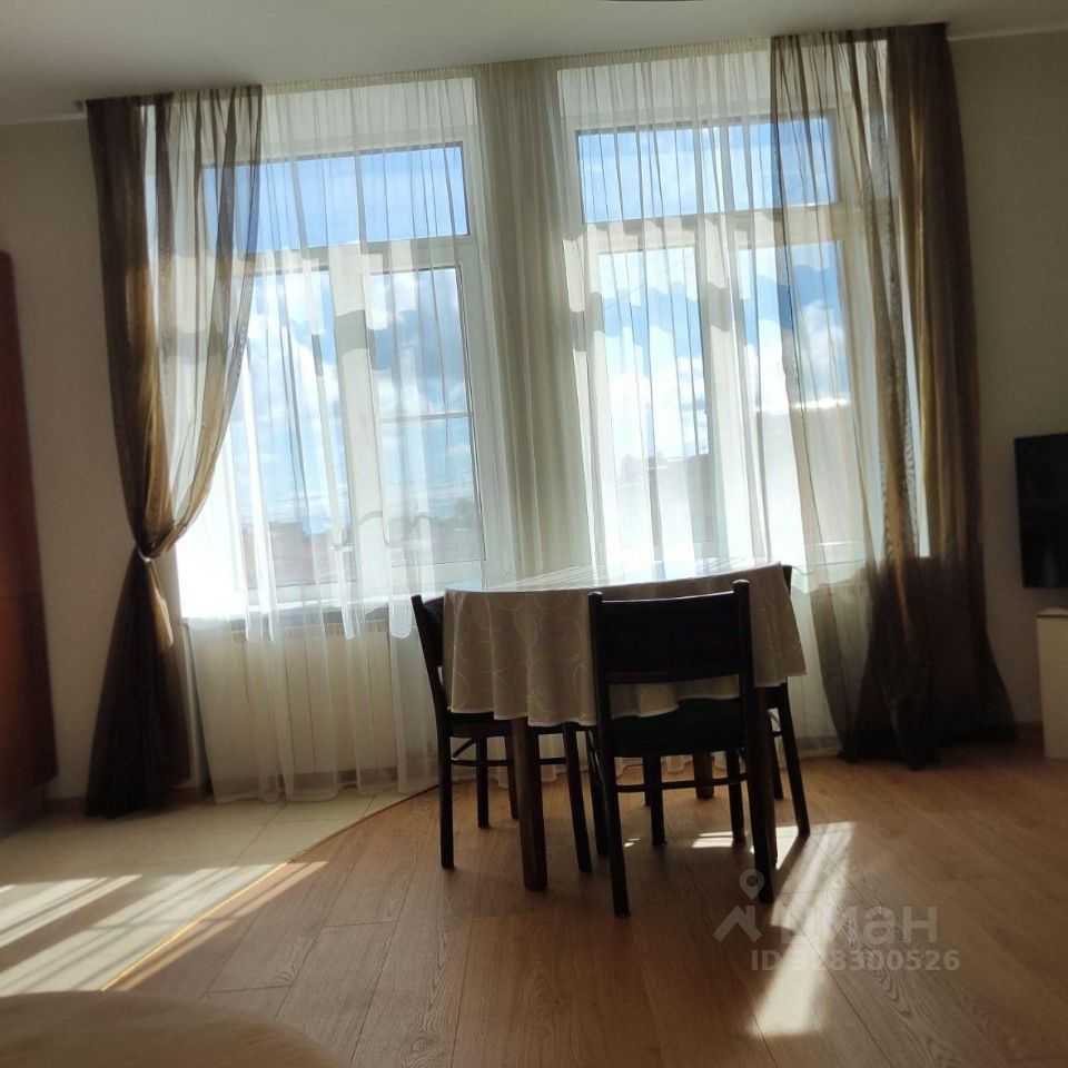 1-комнатная квартира, 50 м² — фотография 2