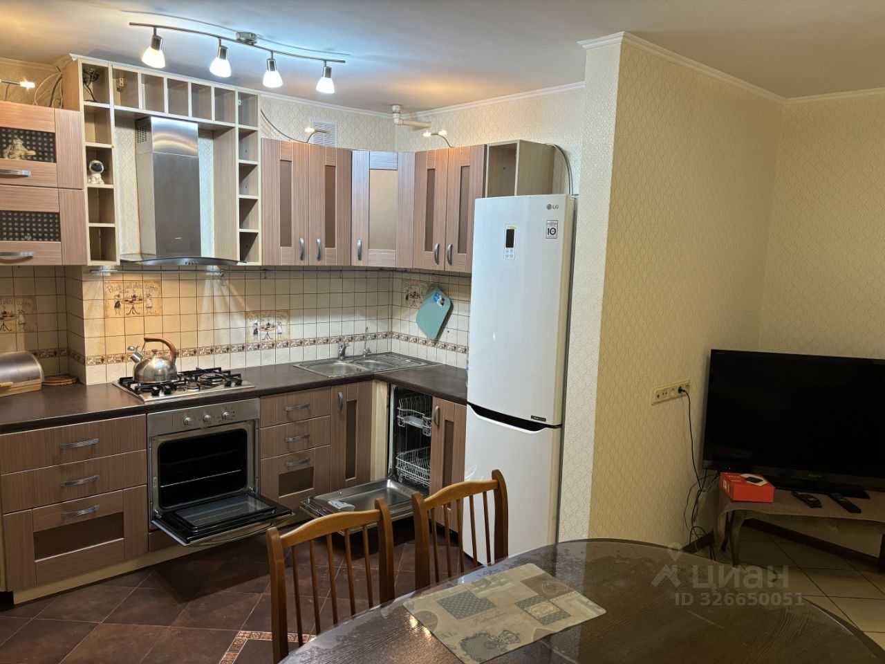 2-комнатная квартира, 63 м² — фотография 3