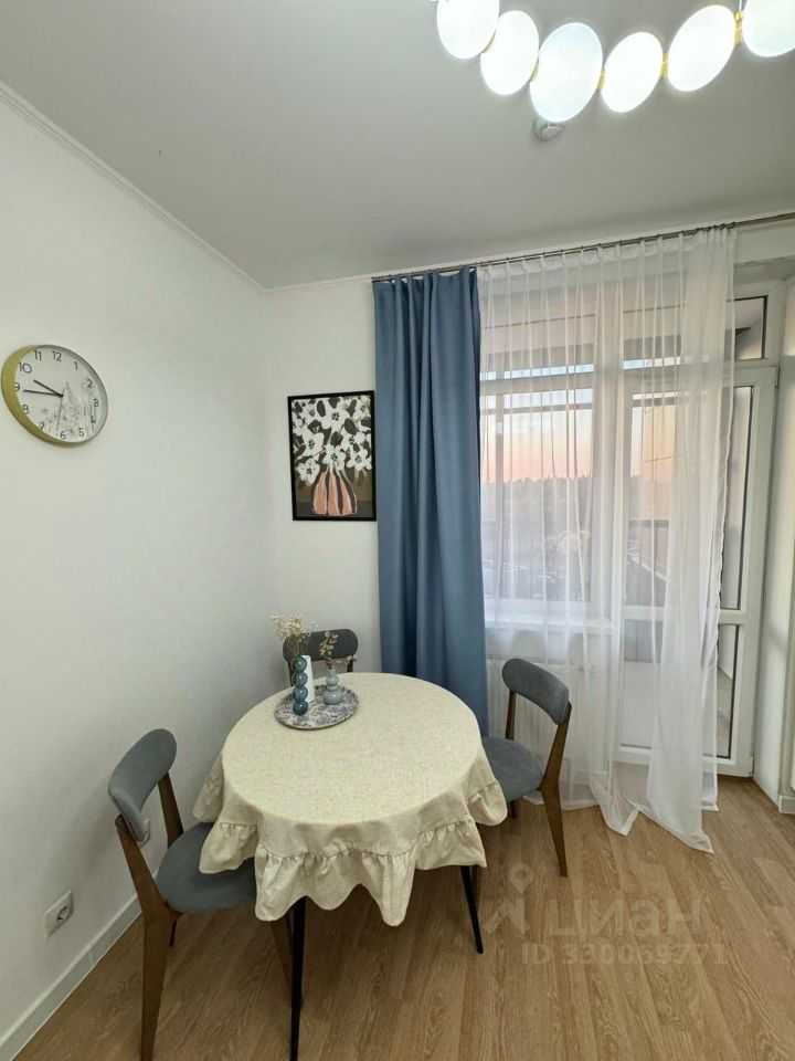 2-комнатная квартира, 58,2 м² — фотография 2
